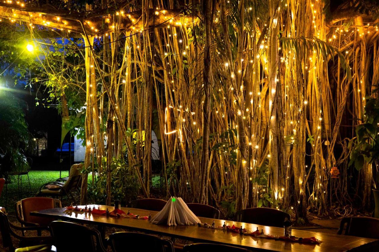 Hotel Banyan Tree Batchelor Exterior foto